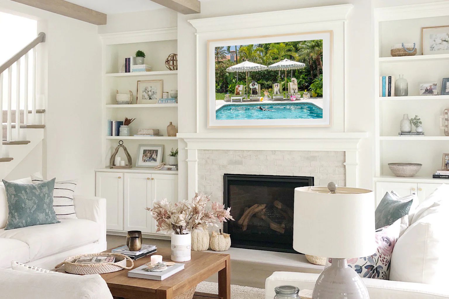 Afternoon Swim, The Colony Hotel - Image 3