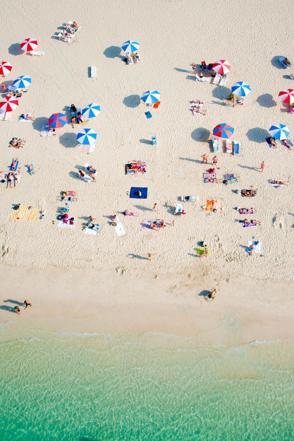 Dubai Kite Beach Triptych - Image 2