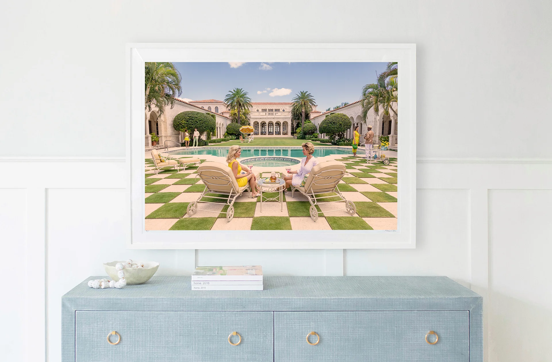 Poolside at La Follia, Palm Beach - Image 4